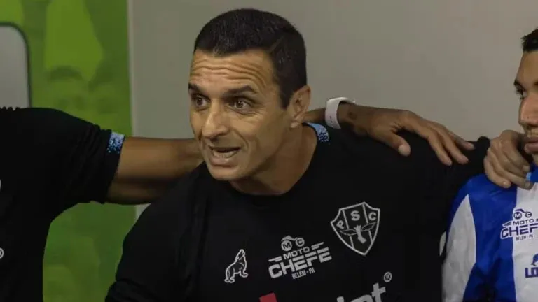 O técnico Junior Rocha alerta: comprometimento fora de campo é crucial para o sucesso do Paysandu na Série C