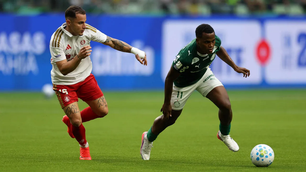 Palmeiras empata em casa e frustra torcida.