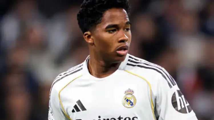 Endrick deseja permanecer no Real Madrid e brigar por espaço na temporada 2026/27.