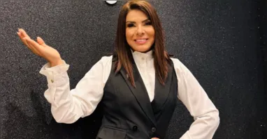 Mara Maravilha registra boletim de ocorrência após ter dados pessoais divulgados na internet em meio à polêmica envolvendo Xuxa.