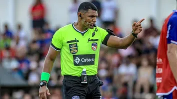 Wanbelton Lisboa Valente estreará na Série A como quarto árbitro.