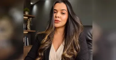 Segundo a investigação, Micaelli Araújo e o companheiro montavam uma "loja cenográfica" dentro de casa, usavam perfis falsos de uma conhecida empresa e recebiam pagamentos via Pix sem entregar os produtos