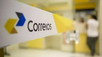 Durante a operação, foram cumpridos 10 mandados de prisão preventiva, incluindo ordens contra funcionários dos correios.