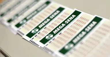 O apostador agora tem até as 22h deste sábado para registrar jogos nas lotéricas ou pelos canais eletrônicos da Caixa.