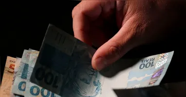 Na avaliação do governo, os trabalhadores informais eram o único grupo que ainda não contava com uma alternativa diante das altas taxas praticadas no mercado de crédito.
