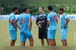 Técnico Júnior Rocha e jogadores do Paysandu