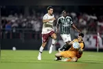 São Paulo empata com Coritiba em jogo tenso e permanece sem vitórias após a Copa do Mundo. A análise completa do jogo e próximos desafios.