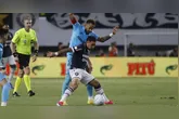 Com um a menos, o Remo não resistiu ao Santos e foi eliminado por 1 a 0 no Mangueirão lotado