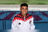 Thiago Almada escolhe o River Plate e se torna a contratação mais cara do clube.