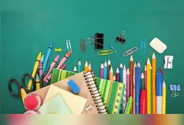 Instituições não podem exigir produtos de uso coletivo ou marcas específicas; itens administrativos devem estar incluídos nas mensalidades.