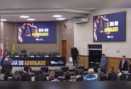 Solenidade no Poder Legislativo reconhece atuação de profissionais da advocacia no município; evento celebra marcos históricos do jurídico no Brasil
