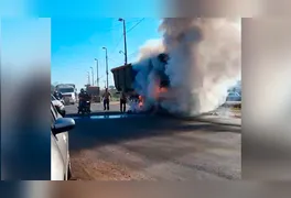 Local do acidente próximo à ponte de São Félix, em Marabá, onde a motocicleta pegou fogo sob a carreta.