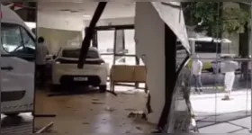 Hospital da Mulher, em Belém, foi invadido por um carro durante a madrugada deste sábado (1º).