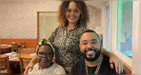 Anita Nobre, mãe dos sambistas Dudu e Lucinha Nobre, morreu aos 78 anos no Rio de Janeiro.