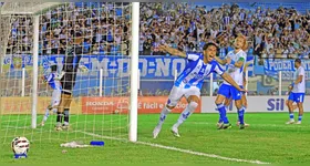 Carrerette fez o jogo perfeito e ainda foi o herói da noite.