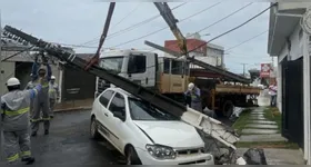 Além dos danos estruturais, acidentes podem interromper fornecimento de energia no local e gera cobranças ao motorista.