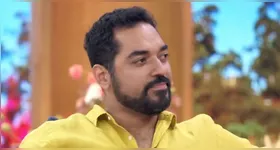 Serginho Groisman cometeu gafe ao perguntar sobre o casamento de Thomás Aquino durante o Altas Horas.