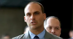 Apartamento de Eduardo Bolsonaro, em Botafogo, na Zona Sul do Rio de Janeiro, será levado a leilão pela Caixa Econômica Federal.
