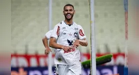 Eduardo, lateral do Maguary-PE, está a caminho do Paysandu