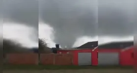 Tornado é registrado entre Pedro Osório e Pelotas, no Rio Grande do Sul, durante a passagem de um forte sistema de instabilidade associado ao ciclone-bomba.