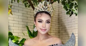 Putri Andriani Juficha, vice-campeã do Miss Grand Indonésia 2025, faleceu aos 25 anos, no dia do seu aniversário. A causa da morte ainda não foi revelada.