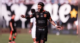 Memphis Depay é destaque no mercado. Cruzeiro, Fluminense e Vasco querem o atacante holandês.
