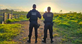 A Polícia Federal prendeu, em Mundo Novo (MS), um foragido da Operação Chave Fantasma, investigado por integrar uma organização criminosa especializada em furtos de veículos na região de Guaíra (PR).