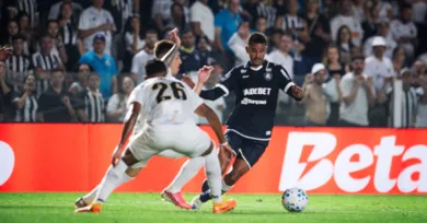 Imagem ilustrativa da notícia: Remo segura pressão do Santos e arranca empate valioso na Vila Belmiro