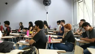 Confira os horários e locais das provas do concurso da NAV Brasil hoje. Prepare-se para as avaliações com as informações essenciais.