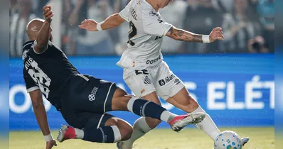 Zé Wellison, do Remo, foi um dos melhores jogadores em campo, recebendo a maior nota no SofaScore.