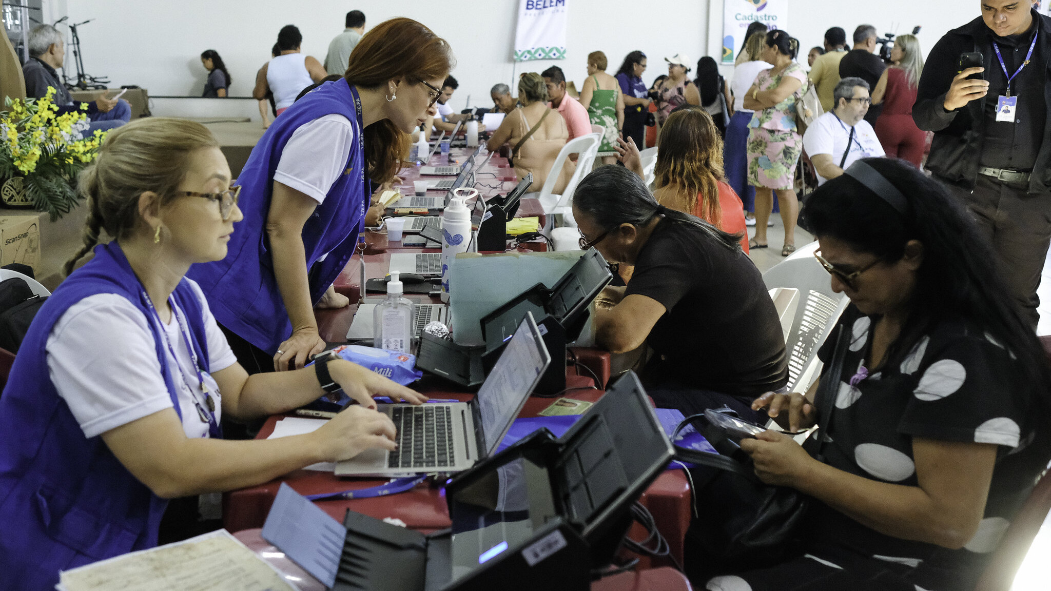 Ação social em Outeiro oferece serviços gratuitos de saúde, cidadania e assistência jurídica para a comunidade indígena Warao e moradores locais neste sábado (08/08).