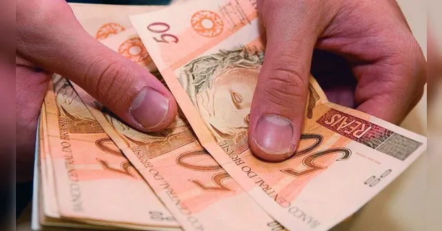Imagem ilustrativa da notícia Quinto dia útil de agosto: veja quando o salário deve ser pago