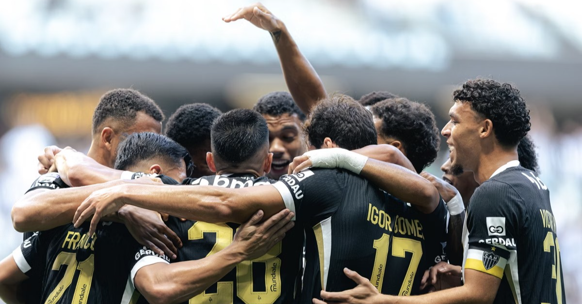 O Atlético-MG venceu o Grêmio por 3 a 0, com gols de Victor Hugo e Cuello, duas vezes, e chegou a nove jogos sem perder.