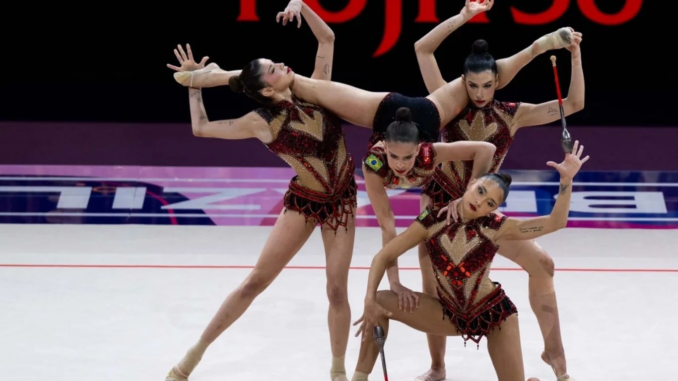 Conjunto brasileiro fez apresentação perfeita na prova das cinco bolas em Frankfurt e garantiu o primeiro título mundial da história do país na modalidade.