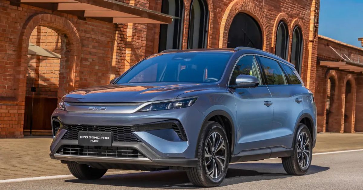 A oportunidade é para os clientes que adquirirem o SUV híbrido plug-in à vista ou financiado pelo banco Santander.