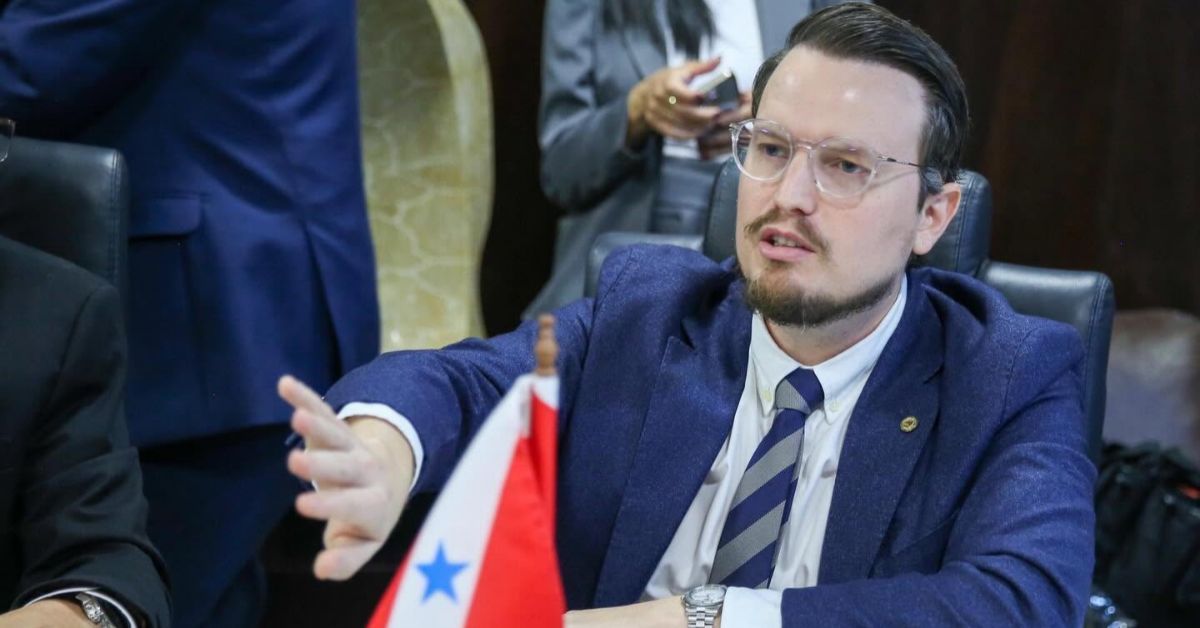 Dirceu Ten Caten, candidato a vice-governador de Hana Ghassan, é deputado estadual e líder da bancada do PT na Assembleia Legislativa do Pará.
