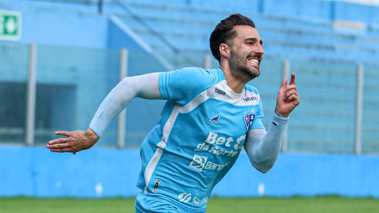Ítalo brilha no Paysandu com 16 gols em 2026.