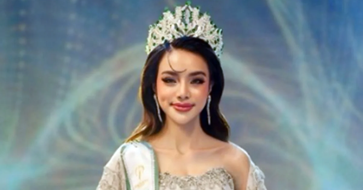 Putri Andriani Juficha, Miss Mundo Indonésia em 2025, morreu aos 26 anos na sexta-feira (14/08), justamente no dia em que faria aniversário.