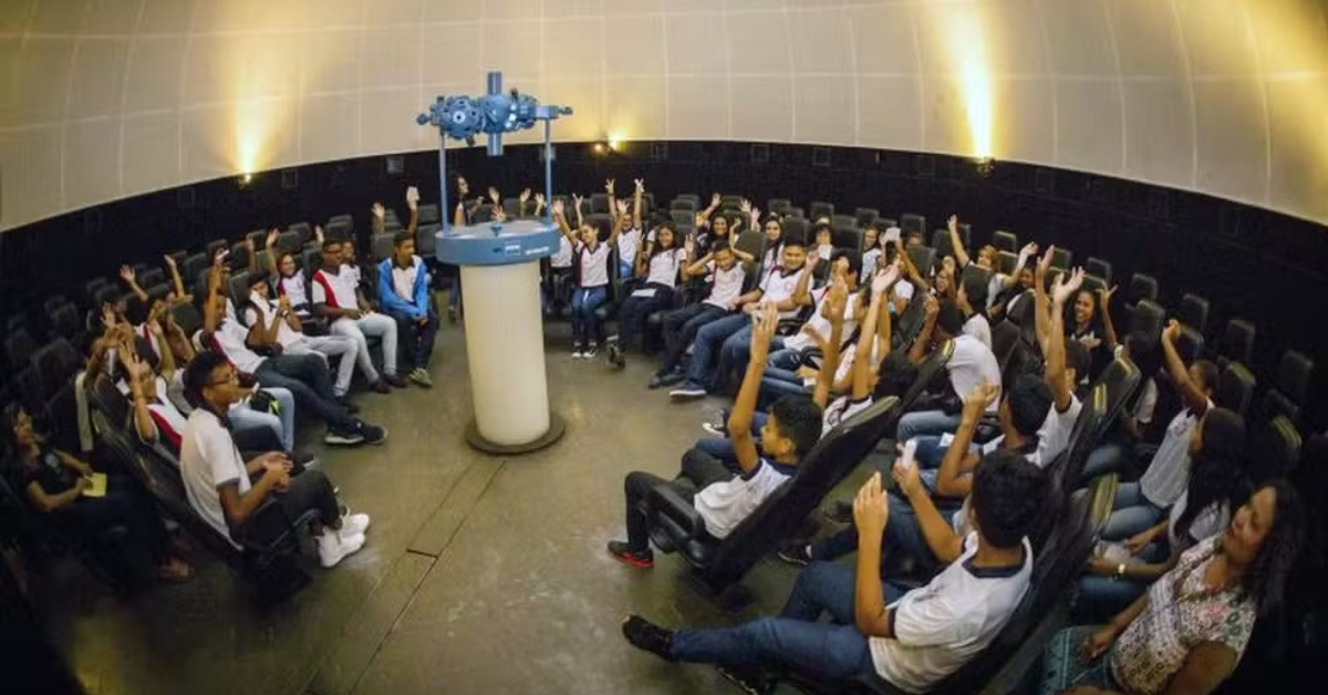 O Planetário do Pará retomou as visitas do público em geral e também voltou a receber escolas.