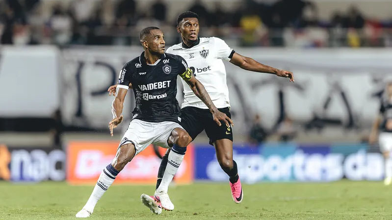 Remo busca vitória contra o Internacional para deixar o Z4.