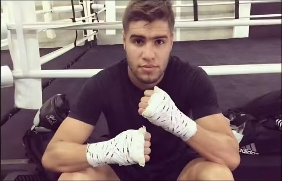 Conheça a trajetória de Prichard Colón, boxeador que faleceu após 11 anos em estado vegetativo após uma grave lesão cerebral.