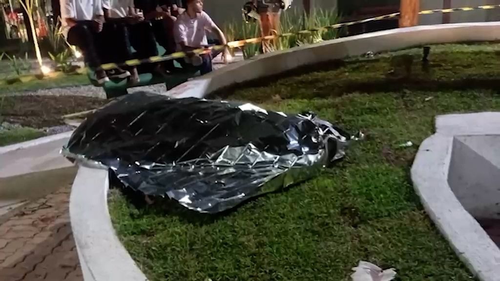 No meio da confusão, o jovem levou um golpe com canivete e morreu