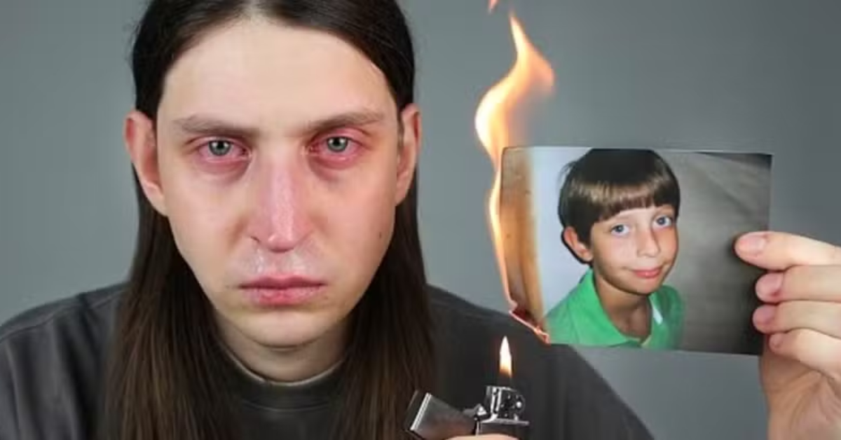 Felca relata o bullying que sofreu na infância, fala sobre a luta contra a fobia social e anuncia projeto para conscientizar estudantes sobre as consequências das agressões nas escolas.