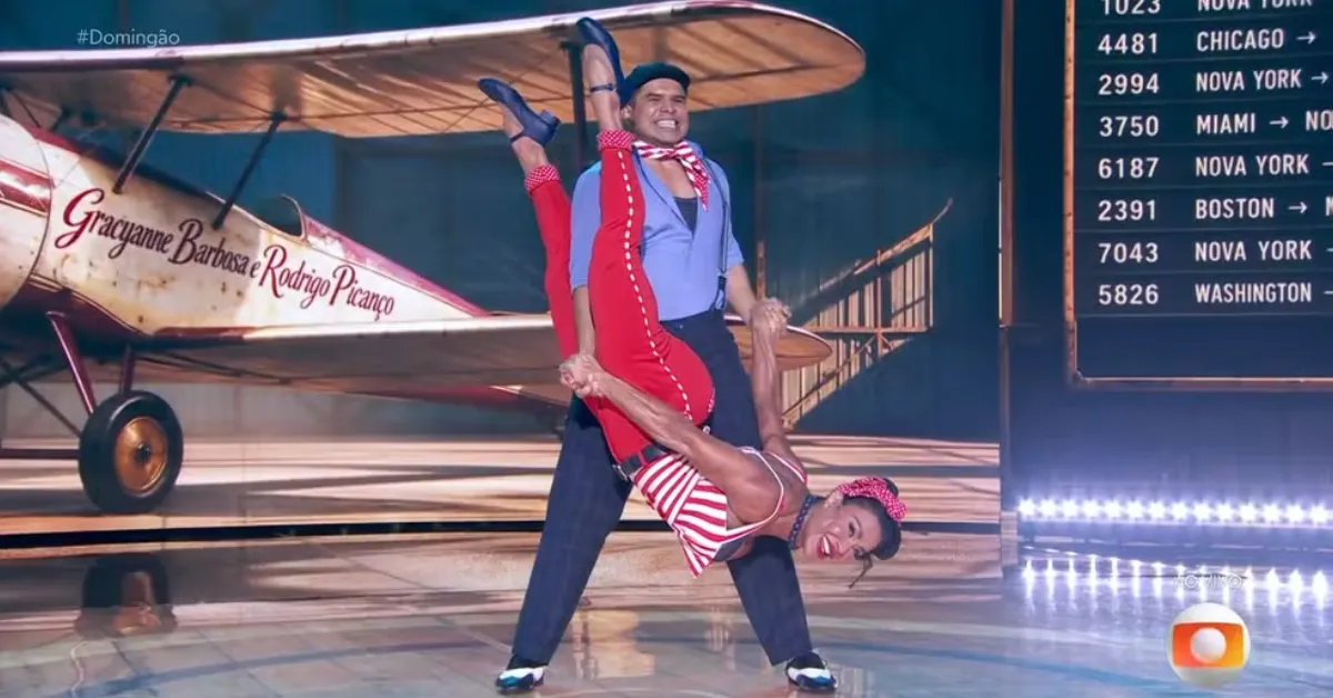 Dança dos Famosos 2026 teve apresentações de lindy hop, anúncio da gravidez de Gabi Cardoso e participação especial de Jeniffer Nascimento no Domingão com Huck deste domingo (18).