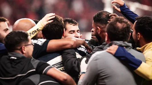 Remo surpreende nas emoções finais