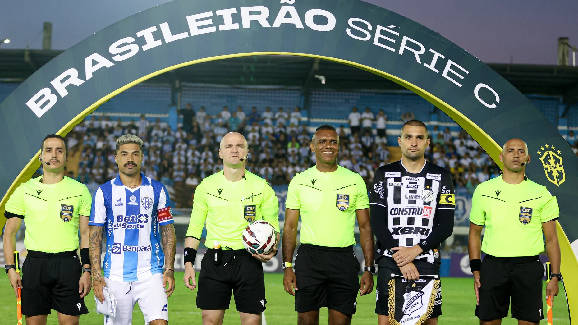 Inter de Limeira e Paysandu buscam a primeira vitória na Série C. Veja como os times se preparam para esse duelo decisivo!