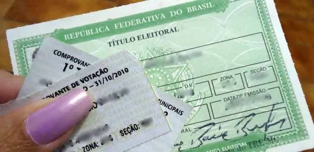Entenda se é obrigatório guardar o comprovante de votação e como obter a Certidão de Quitação Eleitoral em caso de perda.