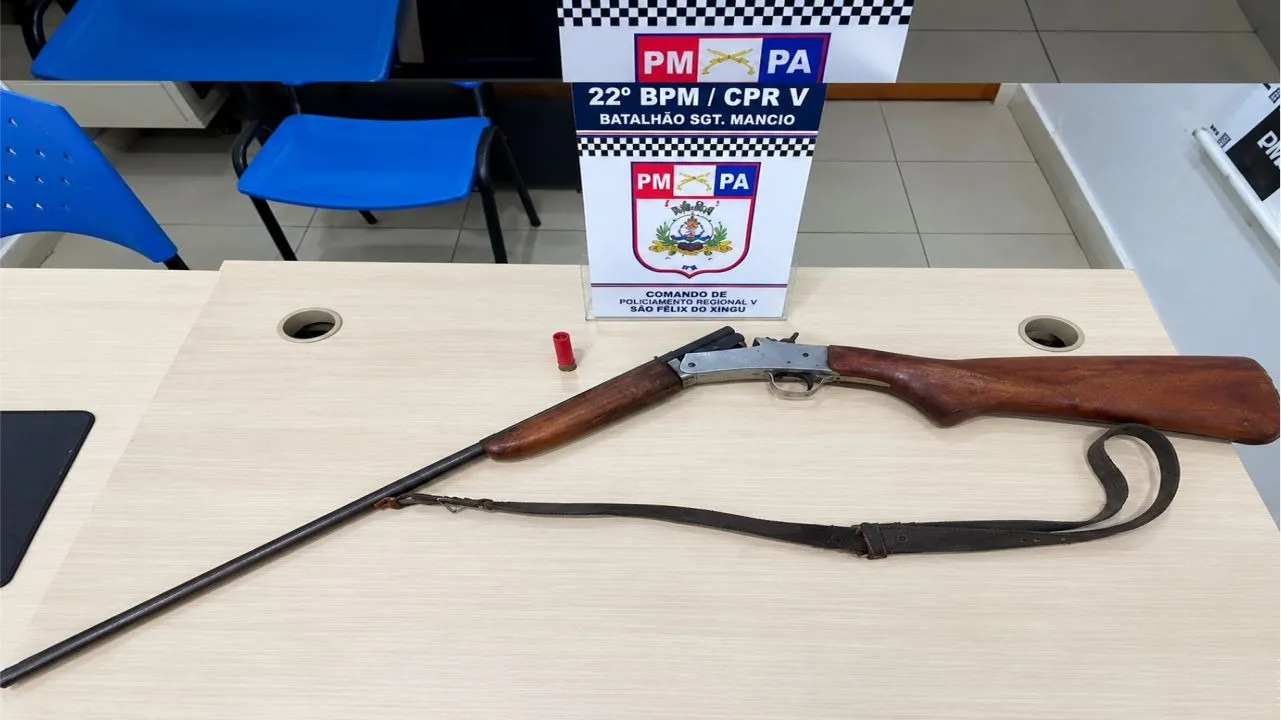 Espingarda calibre 32 com numeração raspada e munição intacta apreendida pela Polícia Militar no Assentamento Talismã.