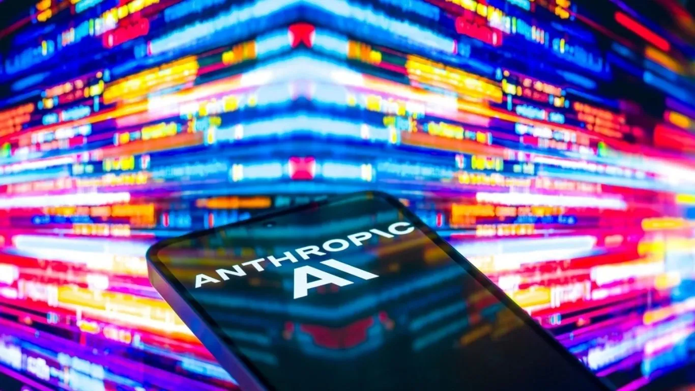 Relatório da Anthropic revela teste de foguete e tentativa de burlar a tecnologia Claude para desenvolvimento de mísseis.