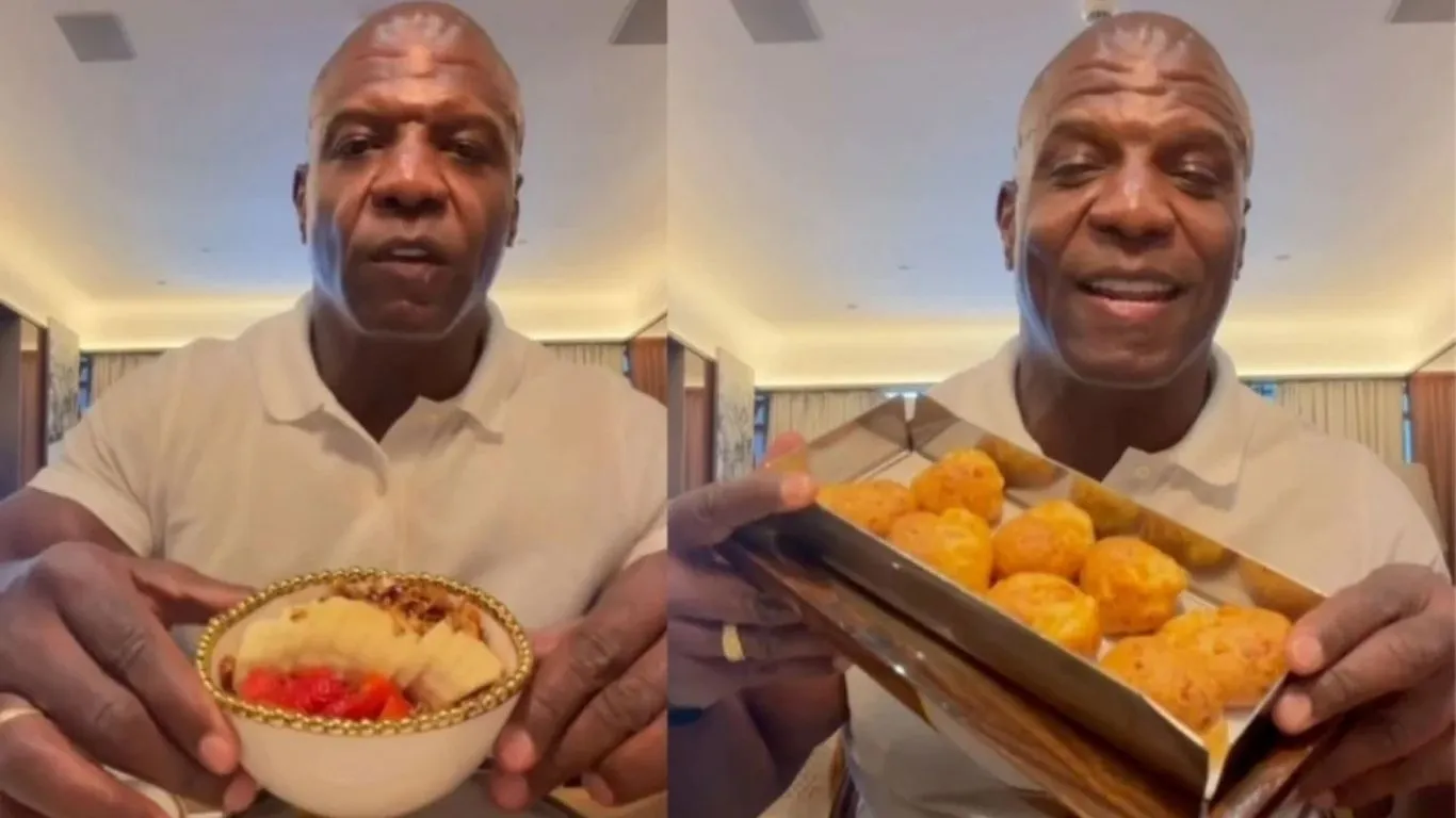 Durante a visita a São Paulo, Terry Crews compartilhou um vídeo provando açaí acompanhado por frutas, referindo-se à mistura como "o verdadeiro açaí".